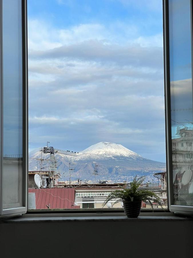 Vesuvio Apartment Наполи Екстериор снимка