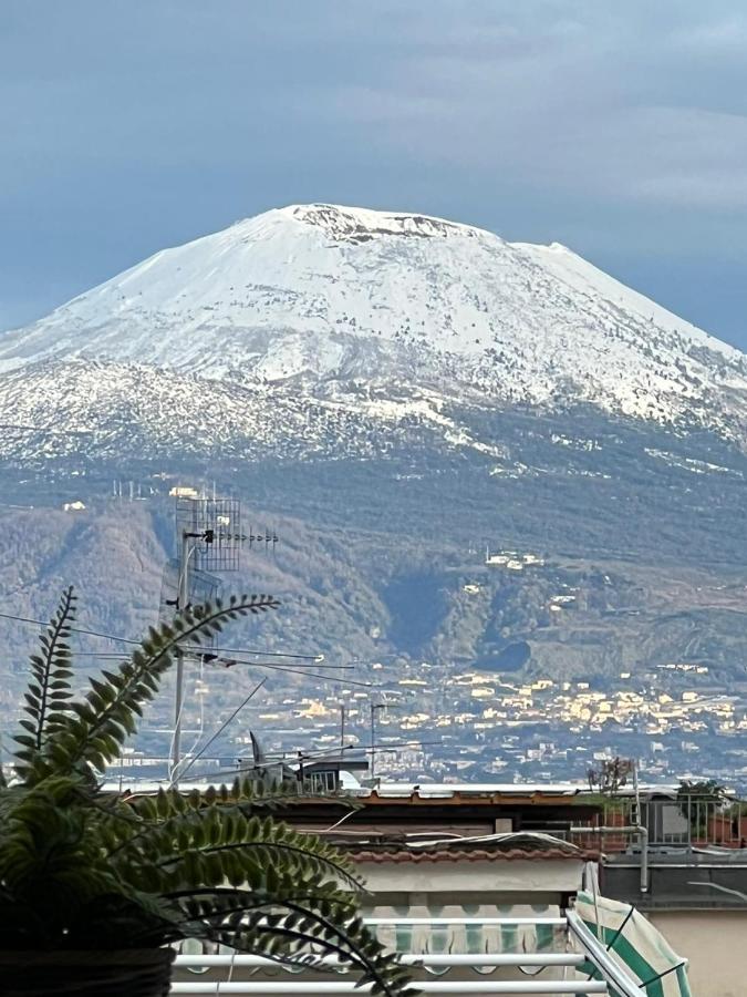 Vesuvio Apartment Наполи Екстериор снимка