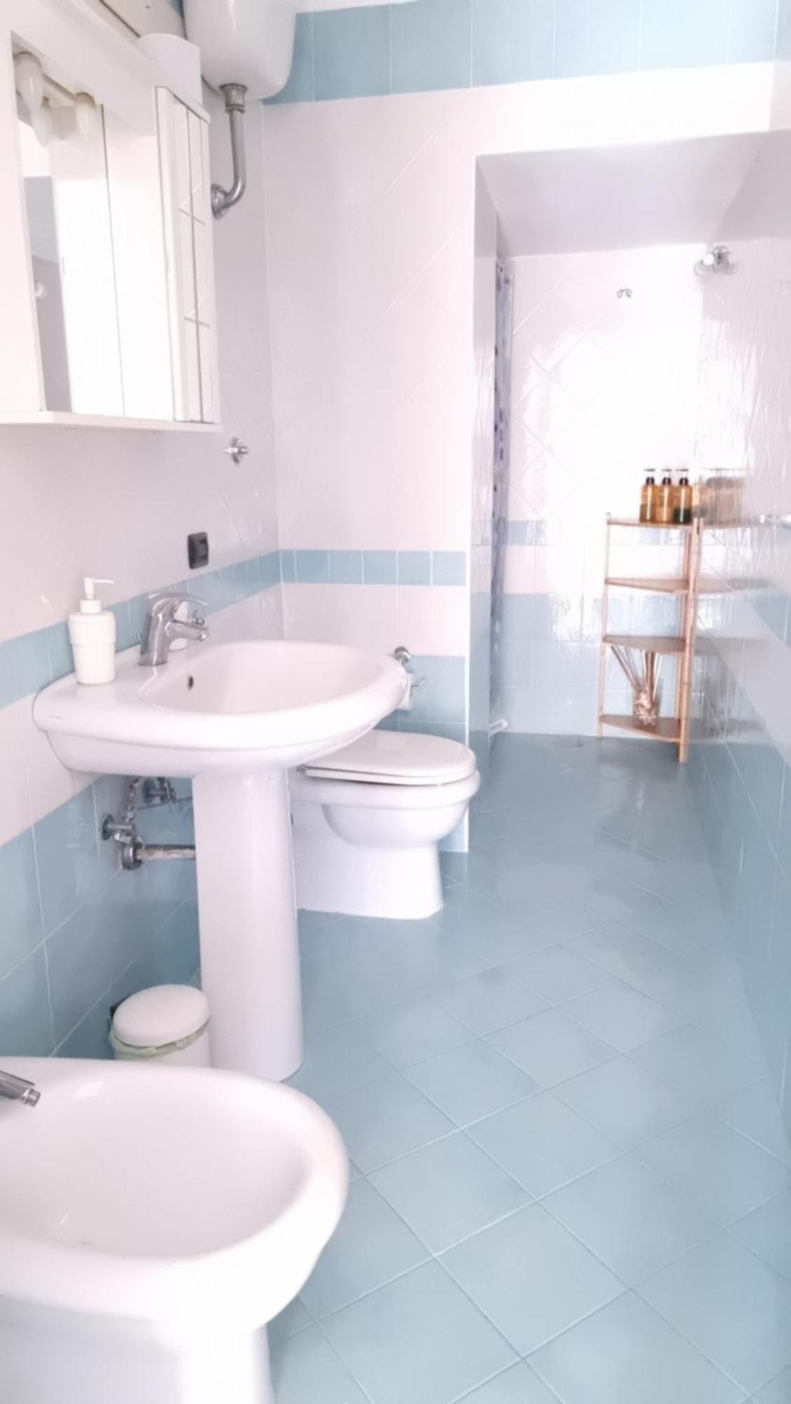 Vesuvio Apartment Наполи Екстериор снимка