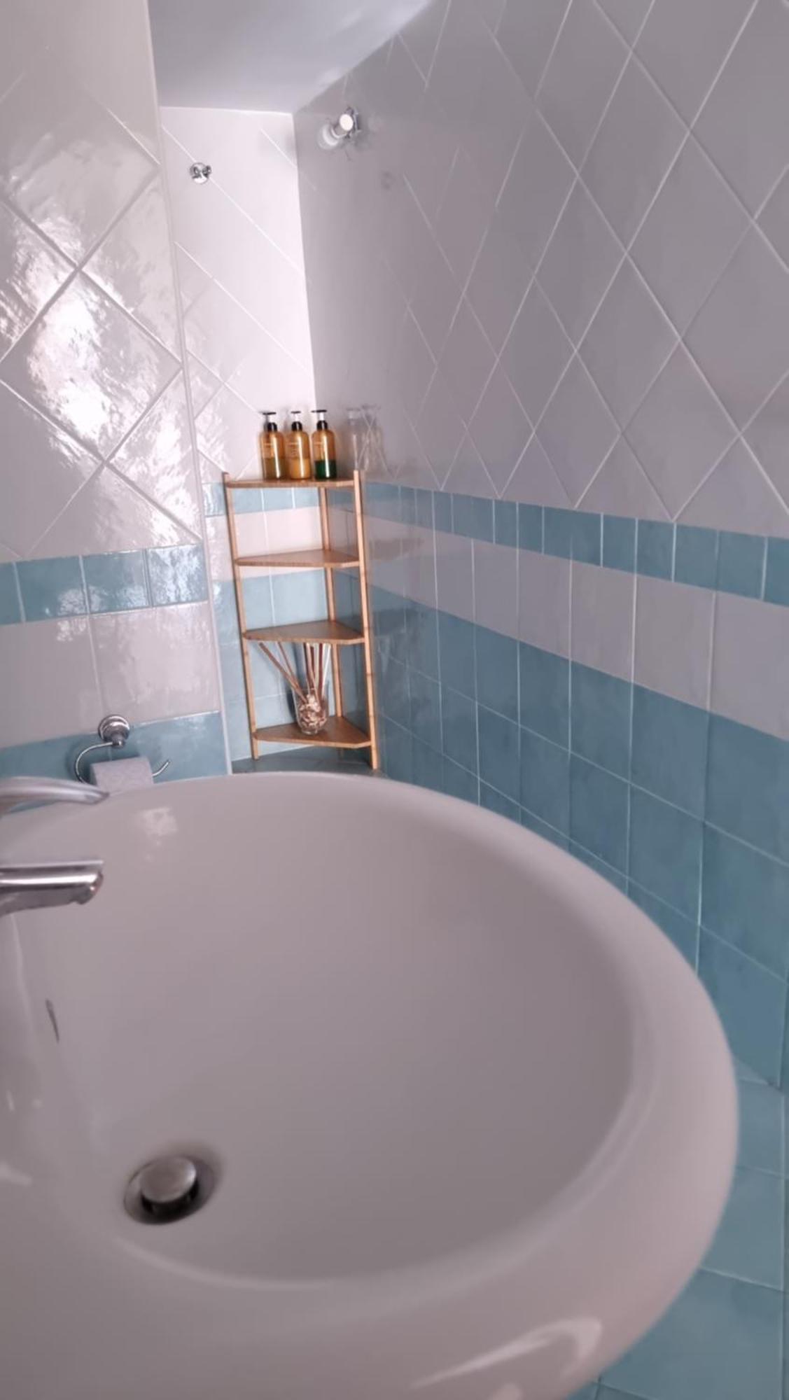 Vesuvio Apartment Наполи Екстериор снимка
